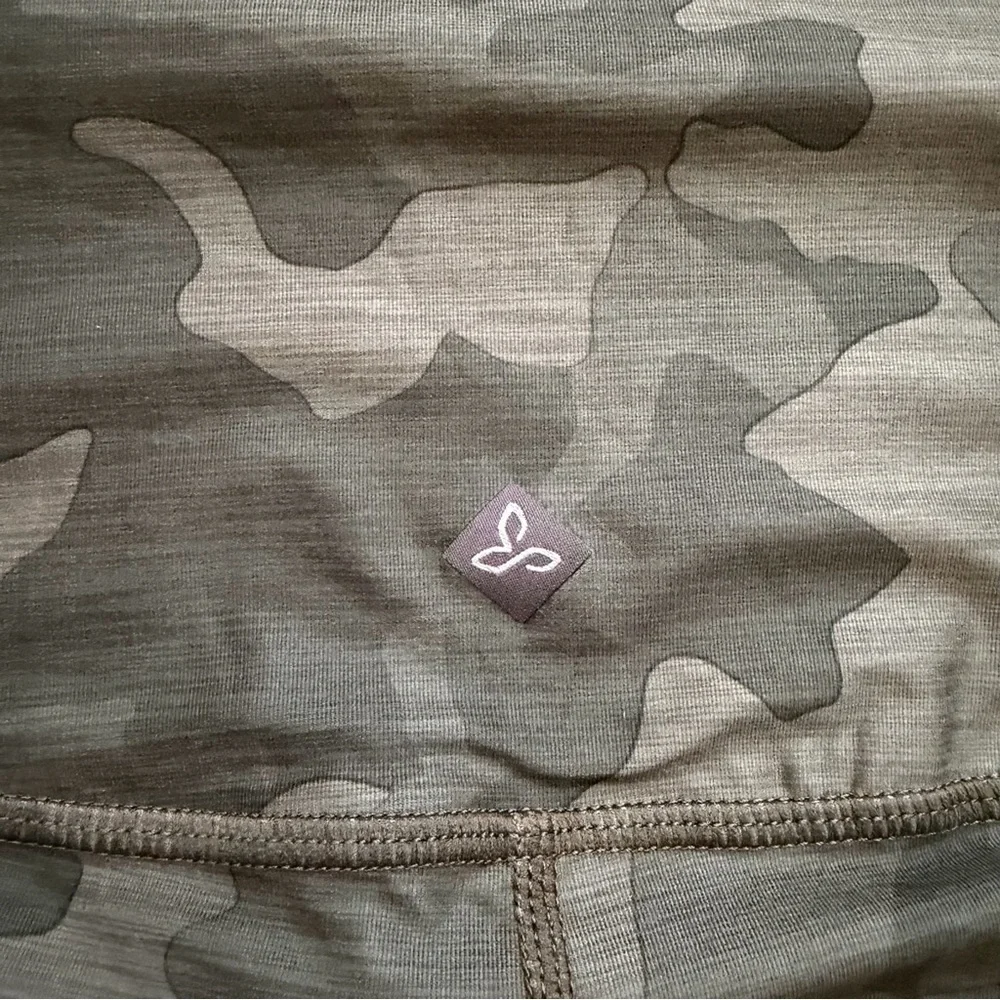 PrAna Women’s Electa High Rise Athletic Work Out Leggings Size S Camo Green gym - Picture 7 of 7